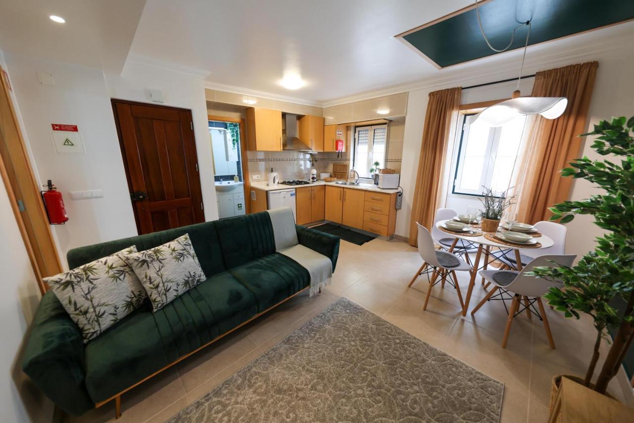Manelmar Apartment *