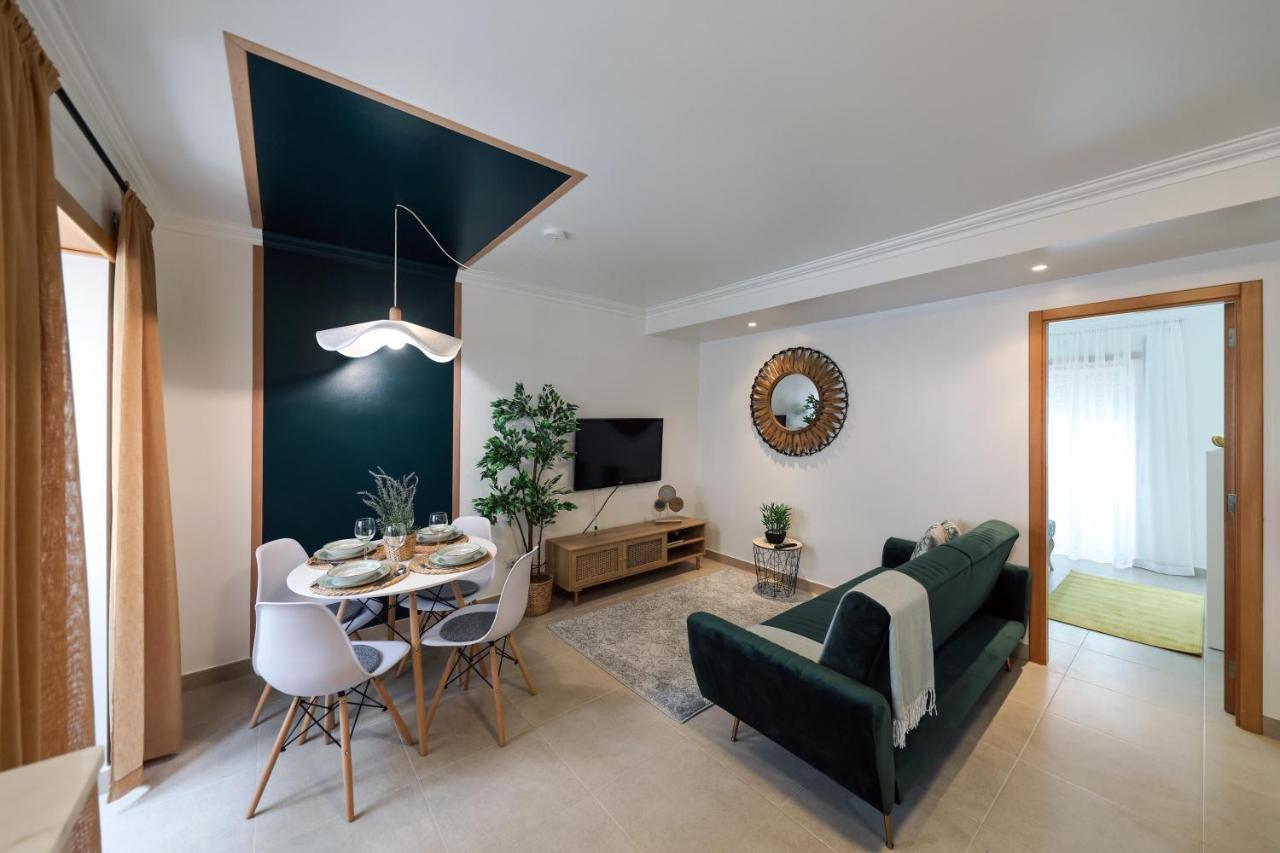Apartment Manelmar *